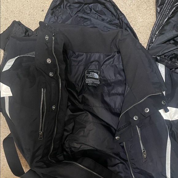 The North Face Other - The North Face Men's Black and White Puffer Jacket